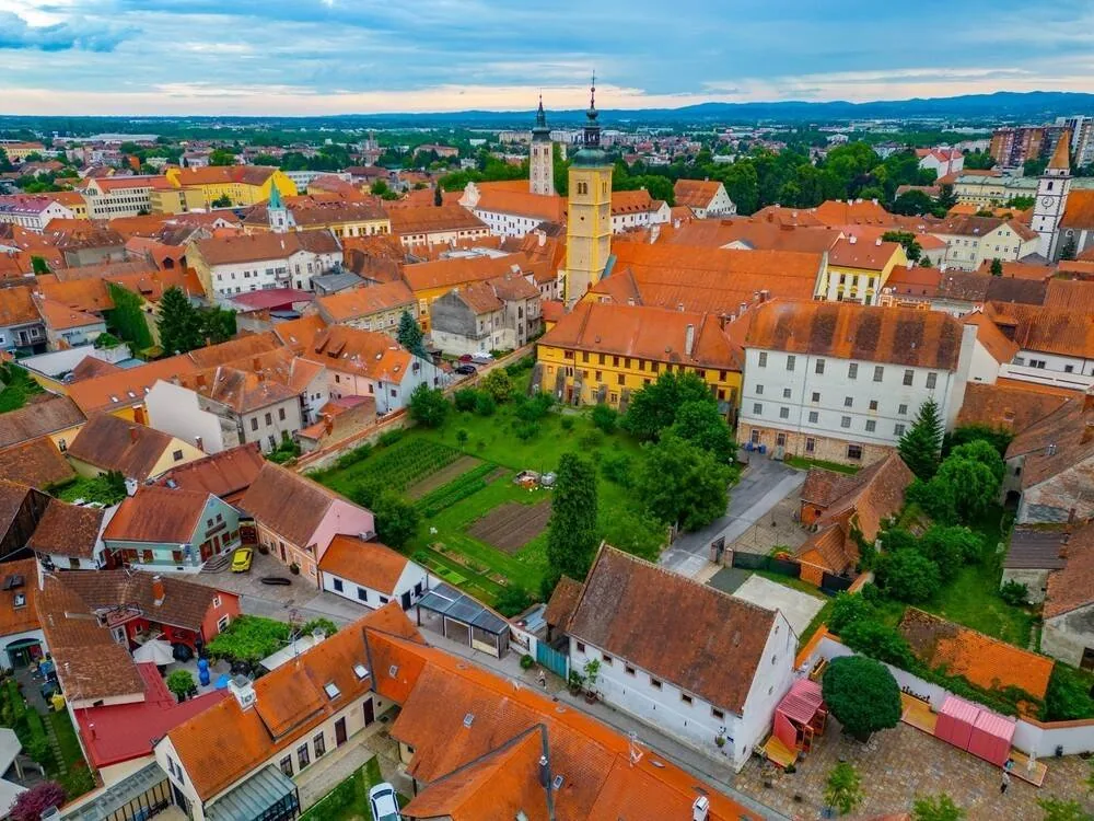 Upoznavanje Varaždin - oglasi i online članovi
